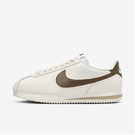 nike cortez heel